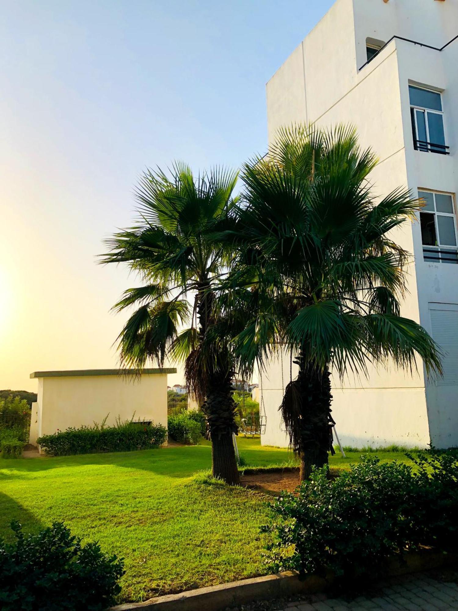 Fantastique Appartement Avec Piscine Sur La Plage M2 Tanger Ngoại thất bức ảnh